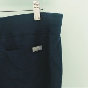 FIGS Navy Basic Scrub Pants